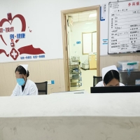 金穗外科予患者零距离大温暖