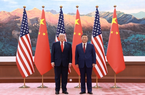 微观察·中美元首北京会晤丨历史性的一页，要用历史的长镜头去端详